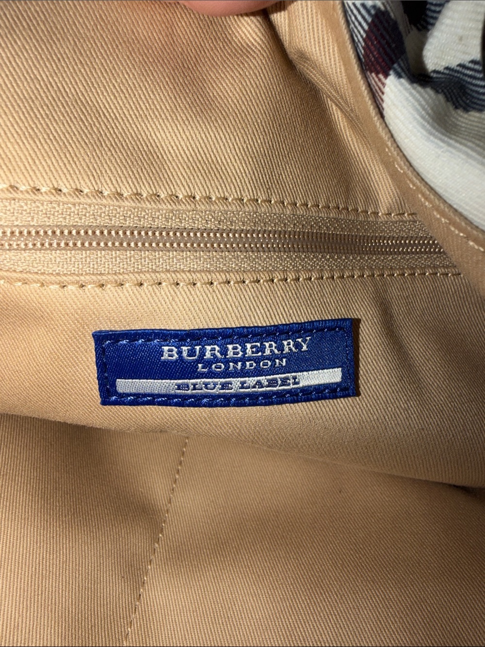 Burberry Blue Label - Beige Plaid-Trim Women’s Tote Bag - Brown Accent - Picture 8 of 8